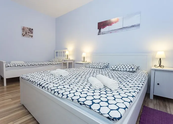 Perunika Apartment *