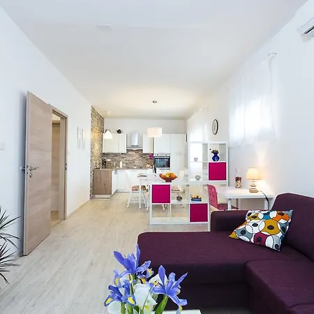 Perunika Apartmán Zadar